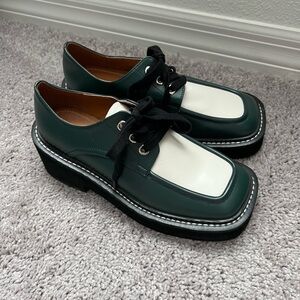 EUC SHEIN Green and White Loafers 6